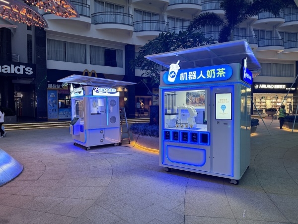 Shenzhen Dameisha Yalan Hotel—Anno AI Robot Ice Cream Kiosk, Latte Art Kiosk, and Bubble Tea Kiosk Now Open